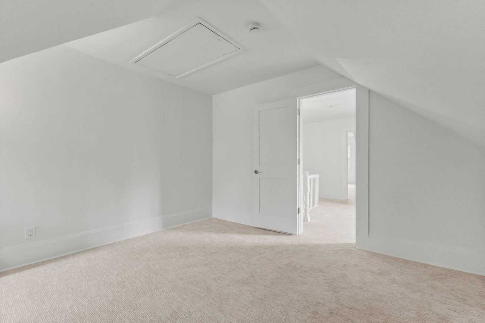 #48 photo, 158 Loring Ave, Pelham , NY 10803