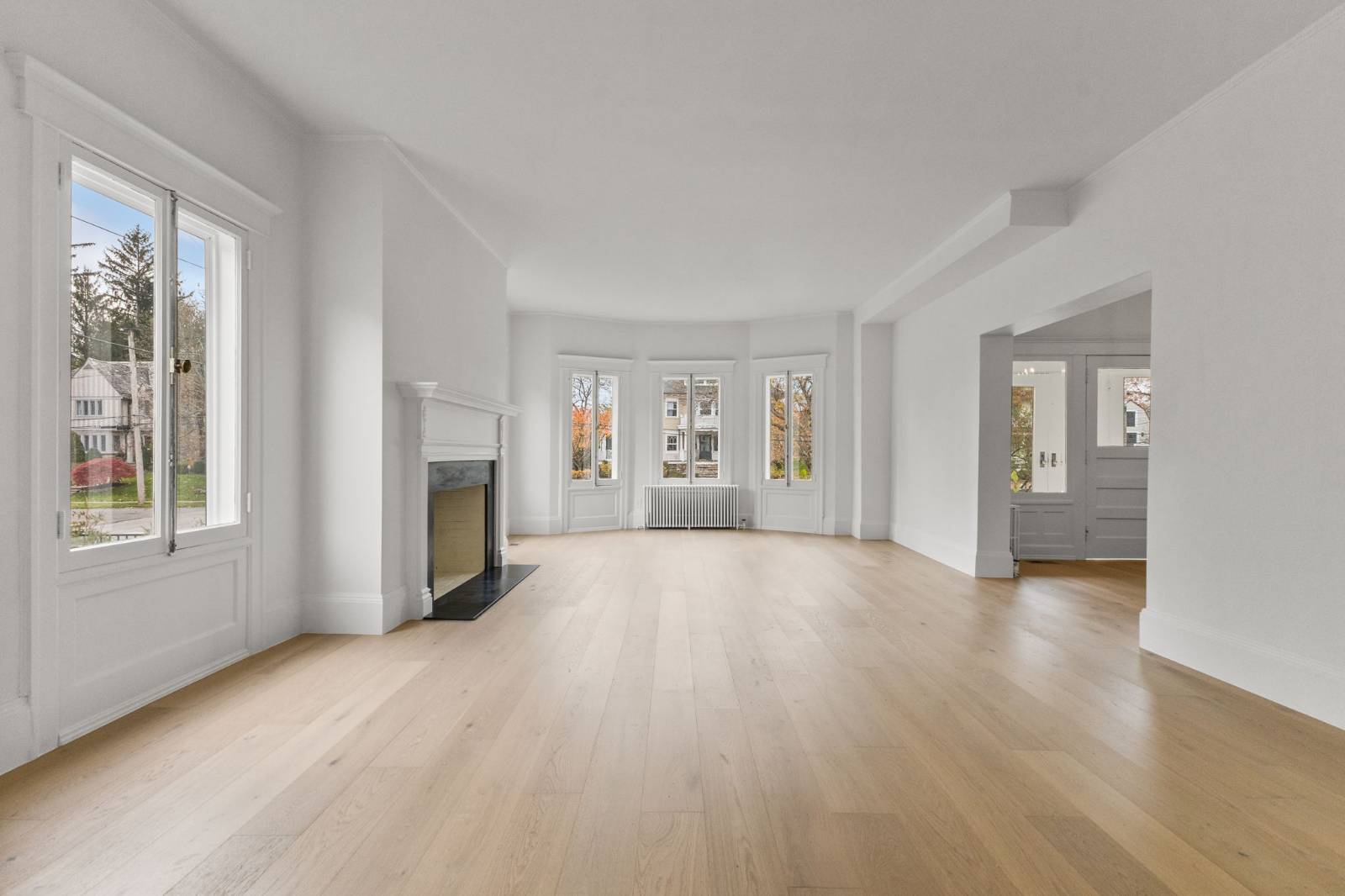 #8 photo, 158 Loring Ave, Pelham , NY 10803