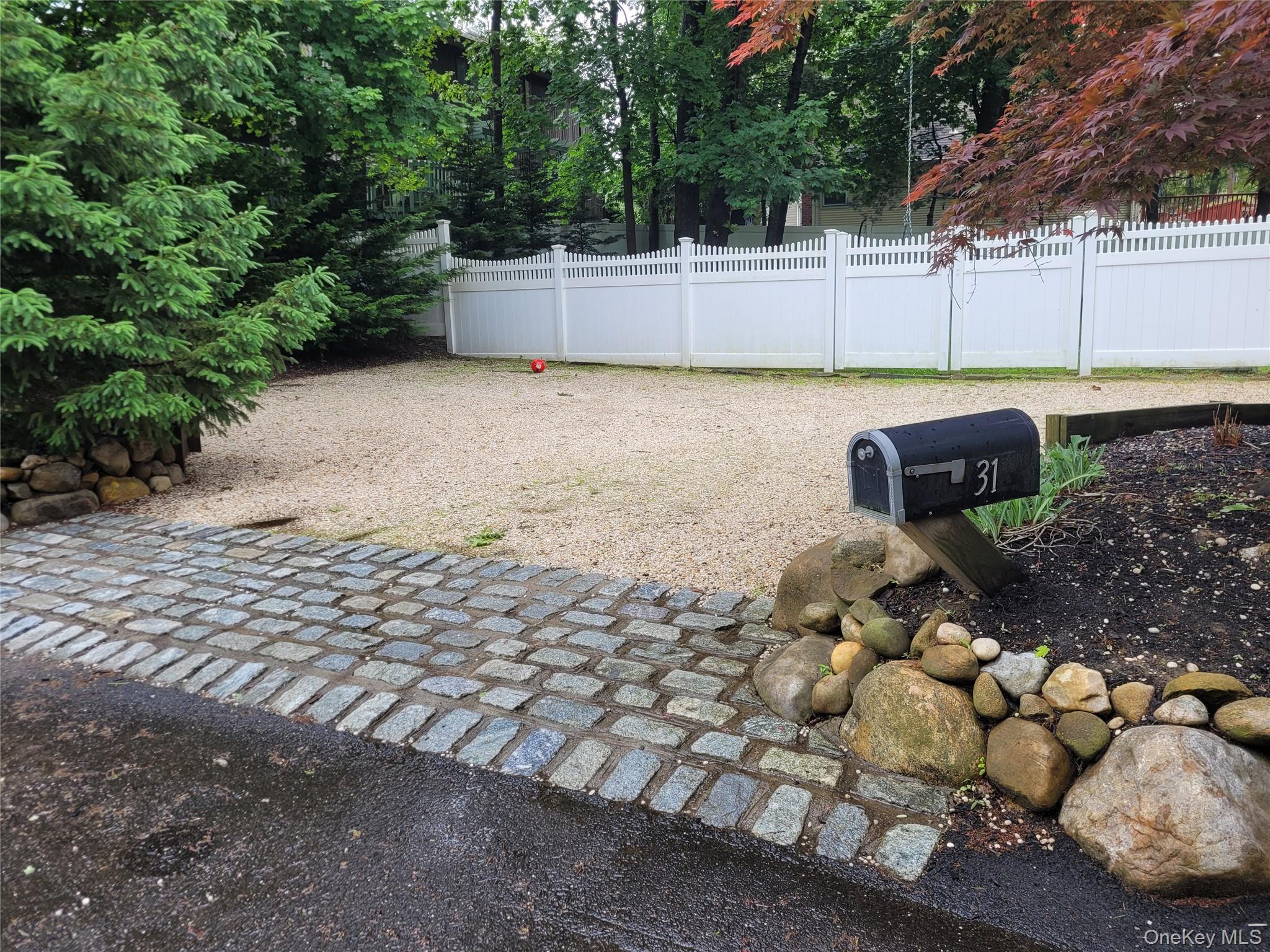 #17 photo, 31 Apricot Road, Rocky Point , NY 11778