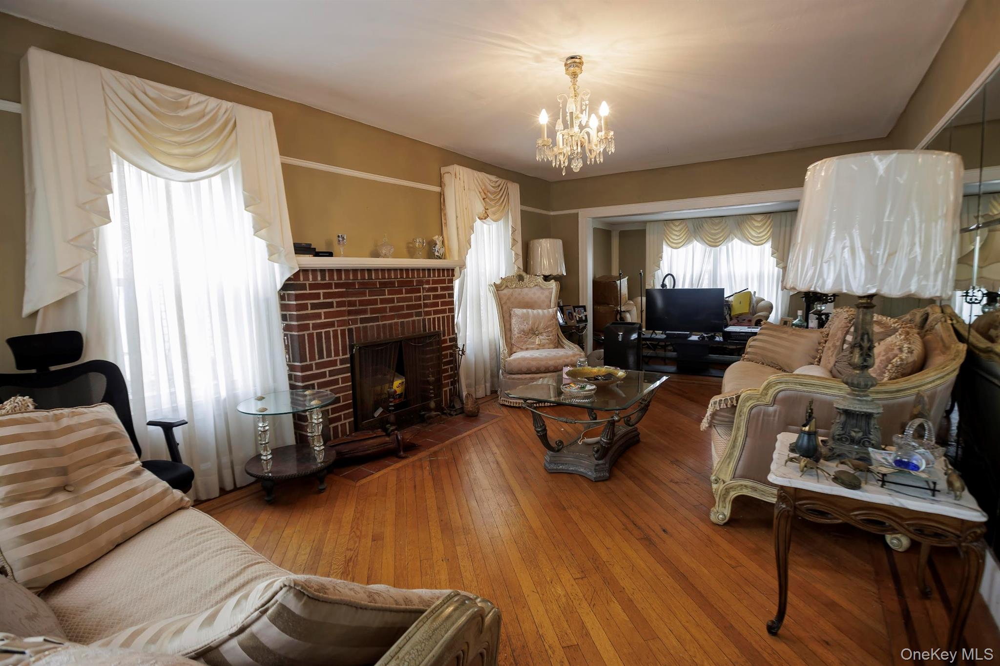 #5 photo, 21819 139th Avenue, Springfield Gardens , NY 11413