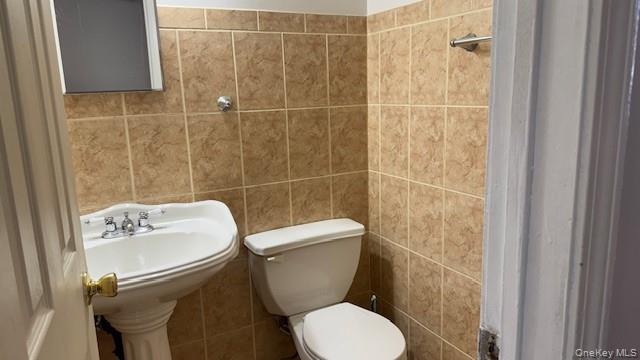 #9 photo, 41 WOODLAKE Drive, Middletown , NY 10940