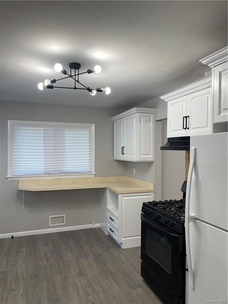 #3 photo, 7 Castle Drive, Spring Valley , NY 10977