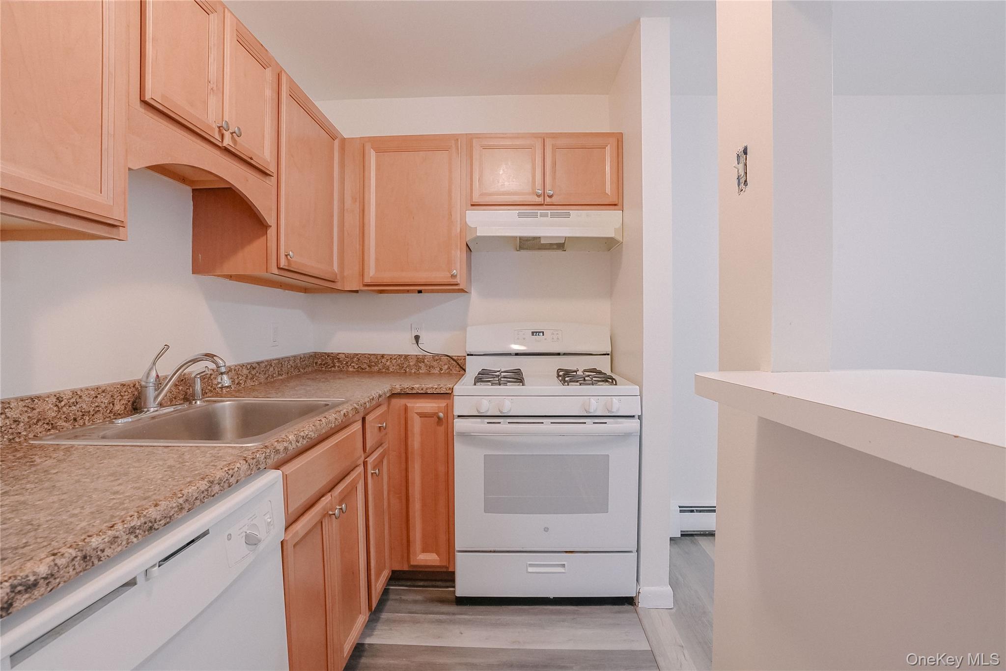 #18 photo, 3 Locust Court, Fishkill , NY 12524