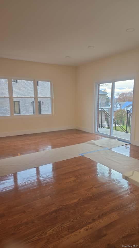 #4 photo, 23 Sunlight Hill, Yonkers , NY 10704