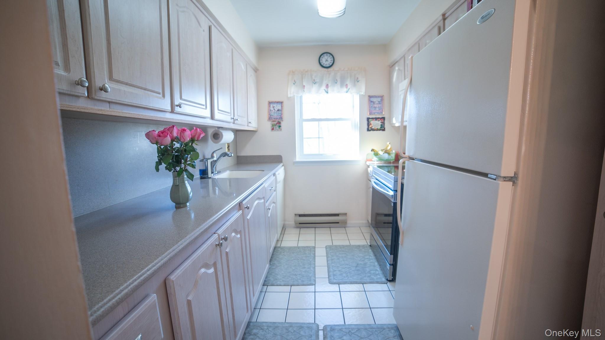 #8 photo, 614 Woodland Hills Road, White Plains , NY 10603