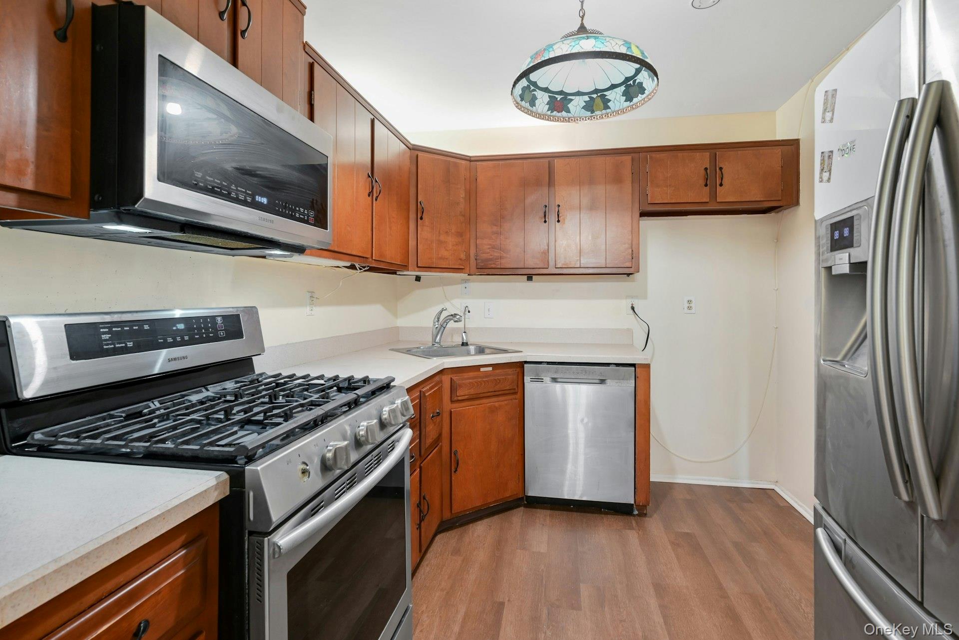 #6 photo, 66 Parkside Drive, Suffern , NY 10901