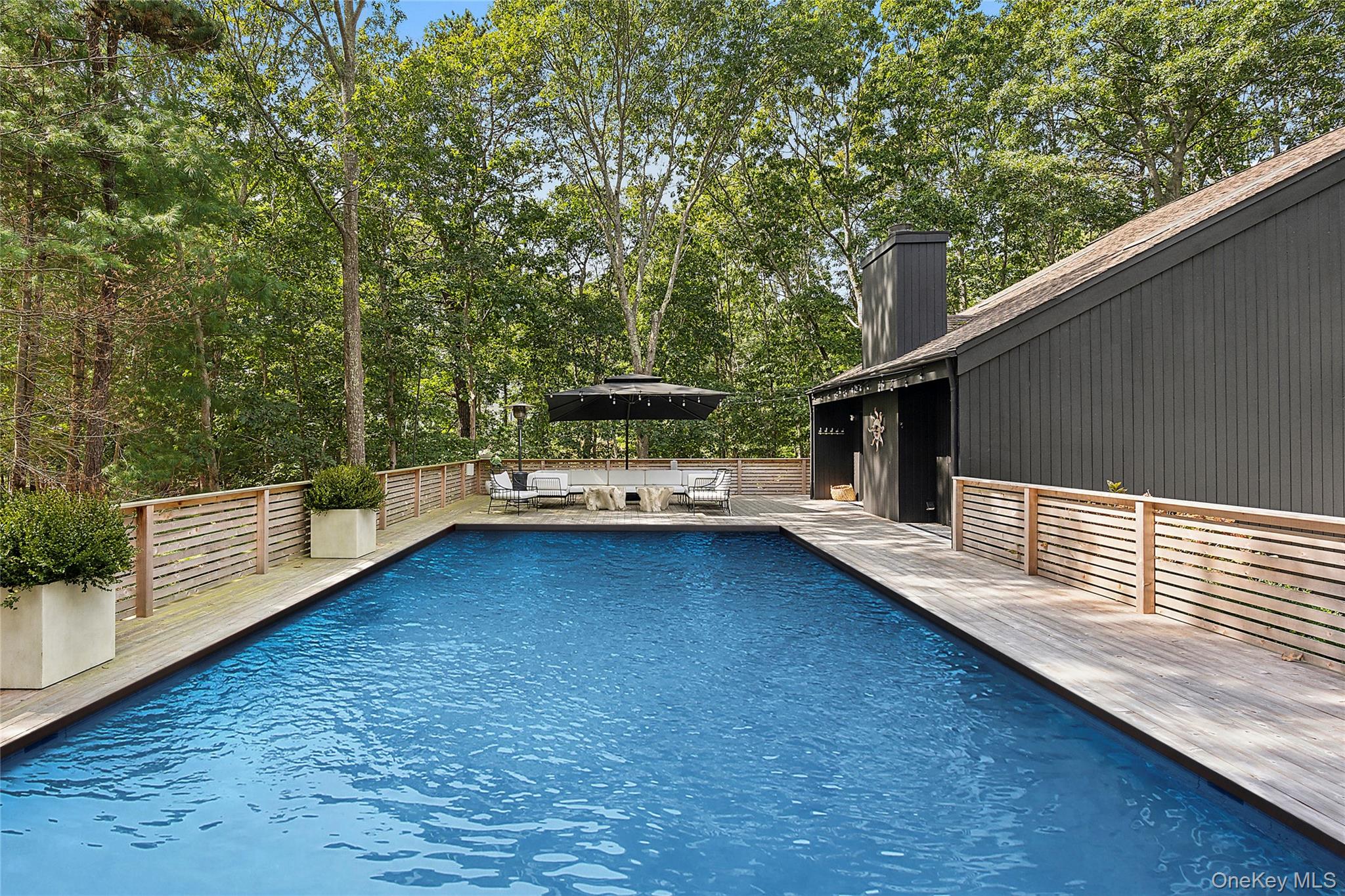 #16 photo, 6 James Street, East Hampton , NY 11937