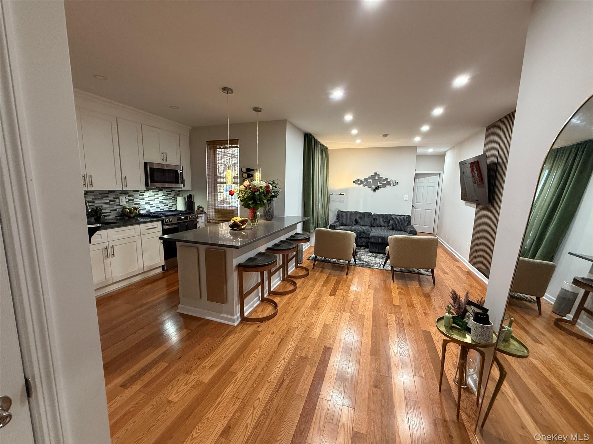 #2 photo, 34-58 90th St, Jackson Heights , NY 11372