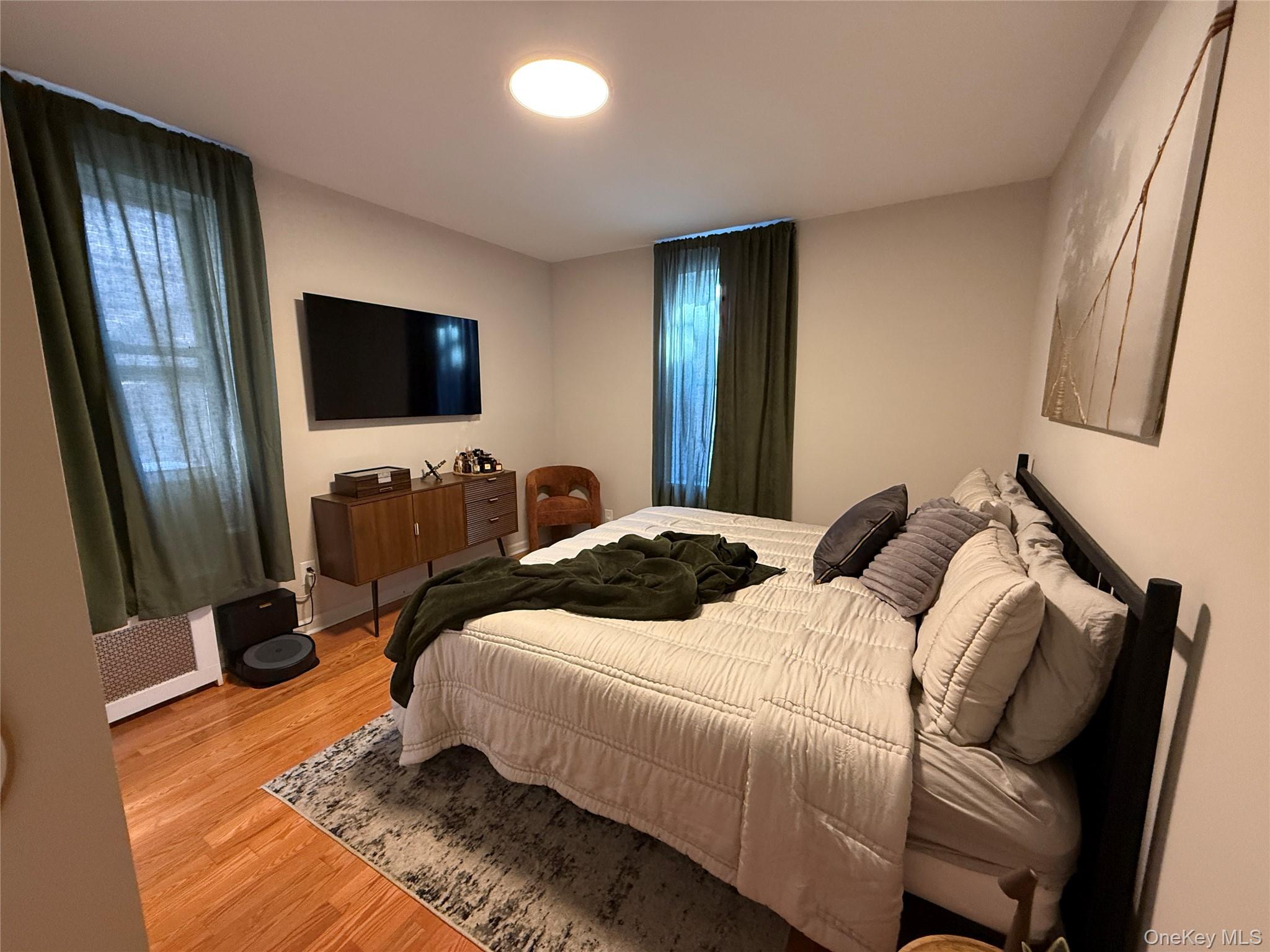 #9 photo, 34-58 90th St, Jackson Heights , NY 11372