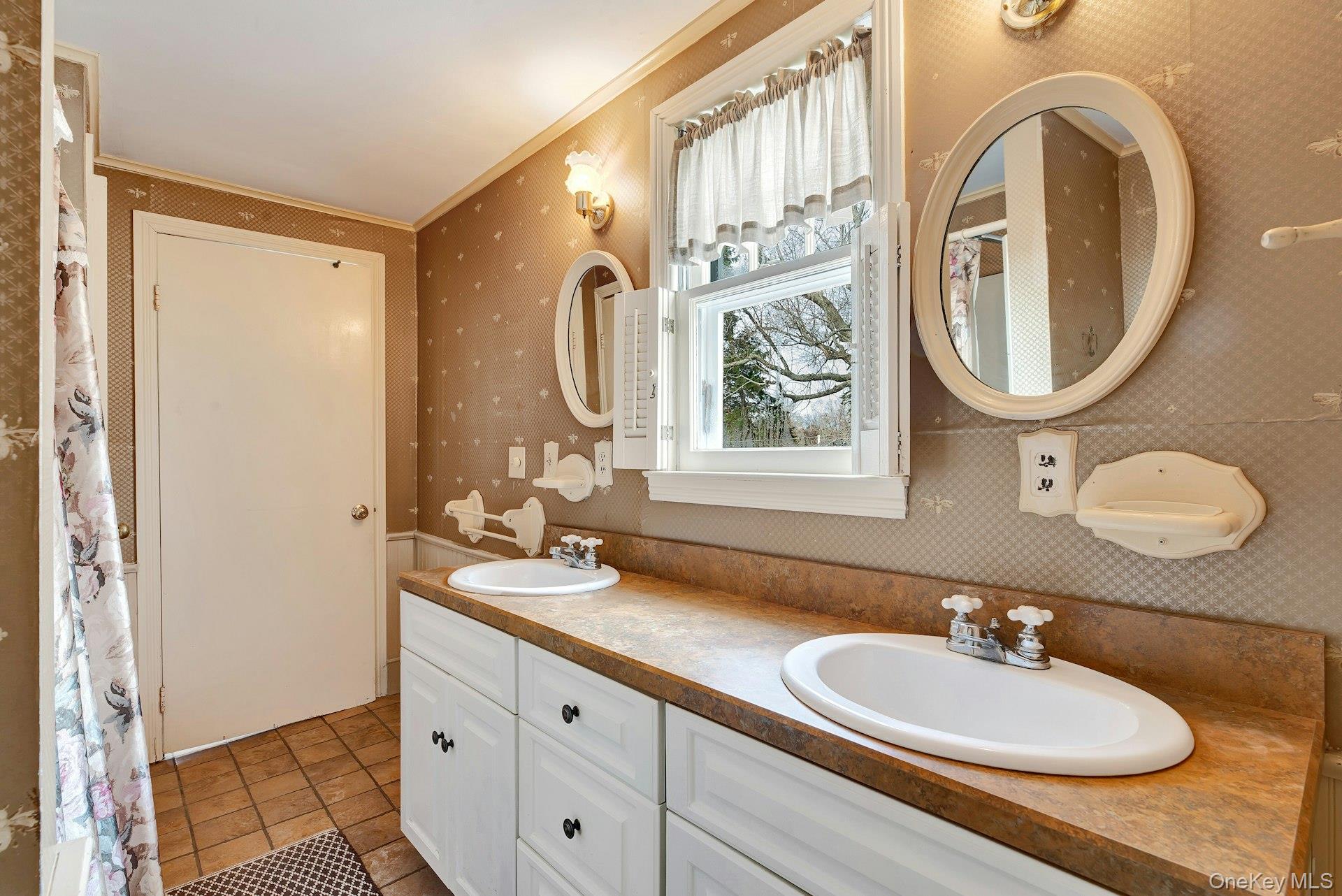 #10 photo, 1760 Albertson Lane, Greenport , NY 11944