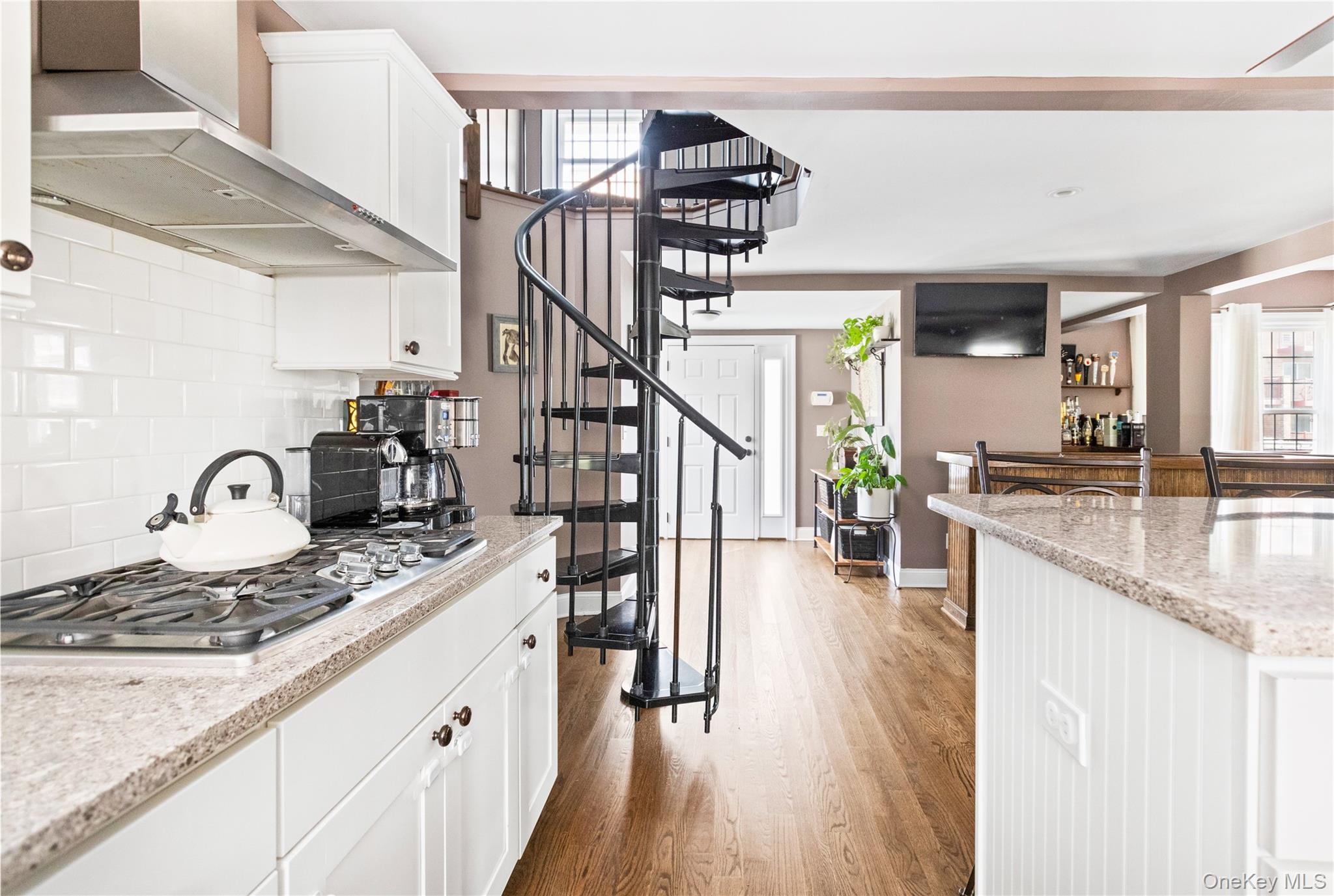 #9 photo, 10 Maple Avenue, Patchogue , NY 11772