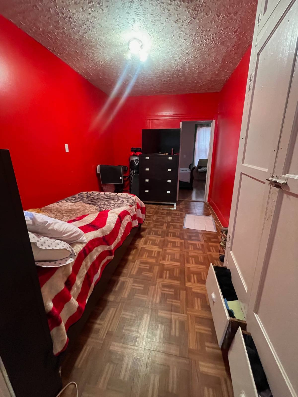 #11 photo, 4125 52nd Street, Woodside , NY 11377