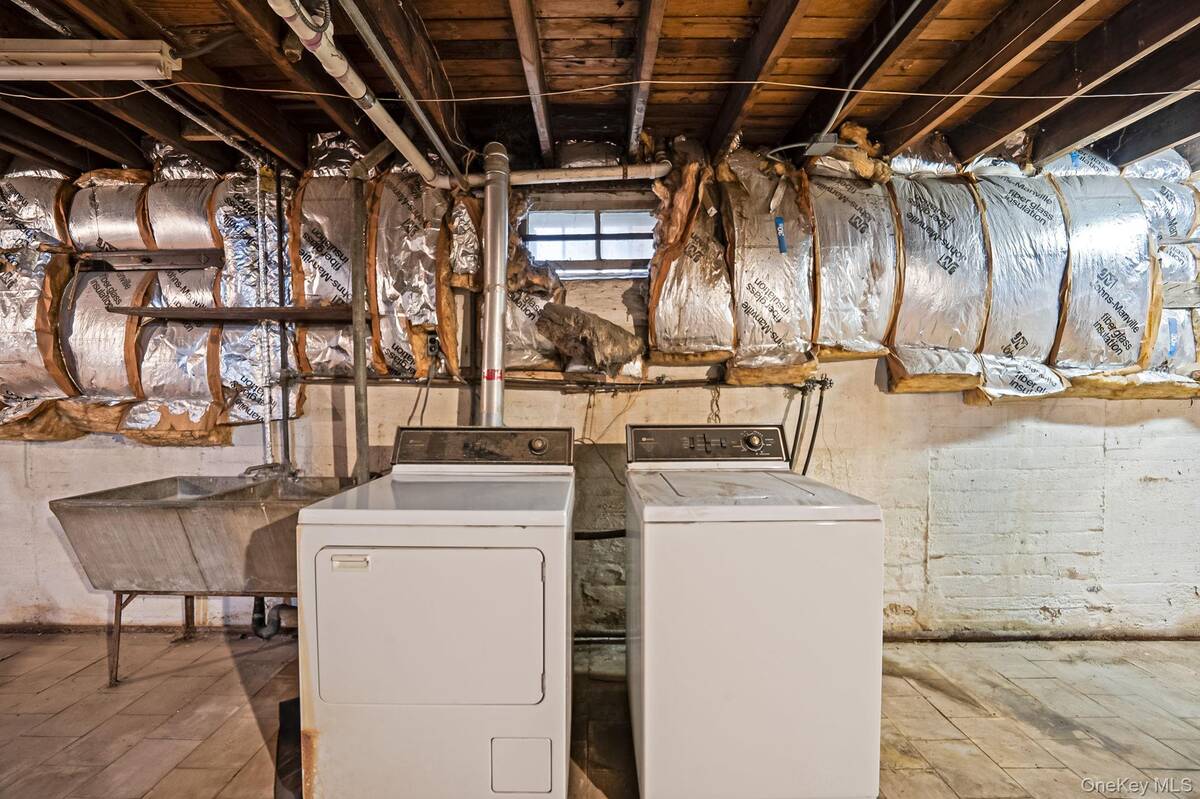 #28 photo, 23106 Union Turnpike, Bellerose Manor , NY 11427