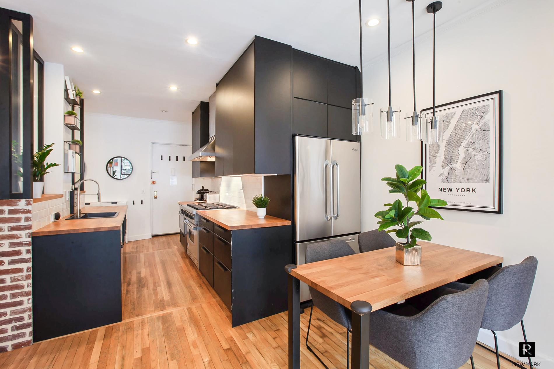 #8 photo, New York City, Manhattan Valley , NY 10025