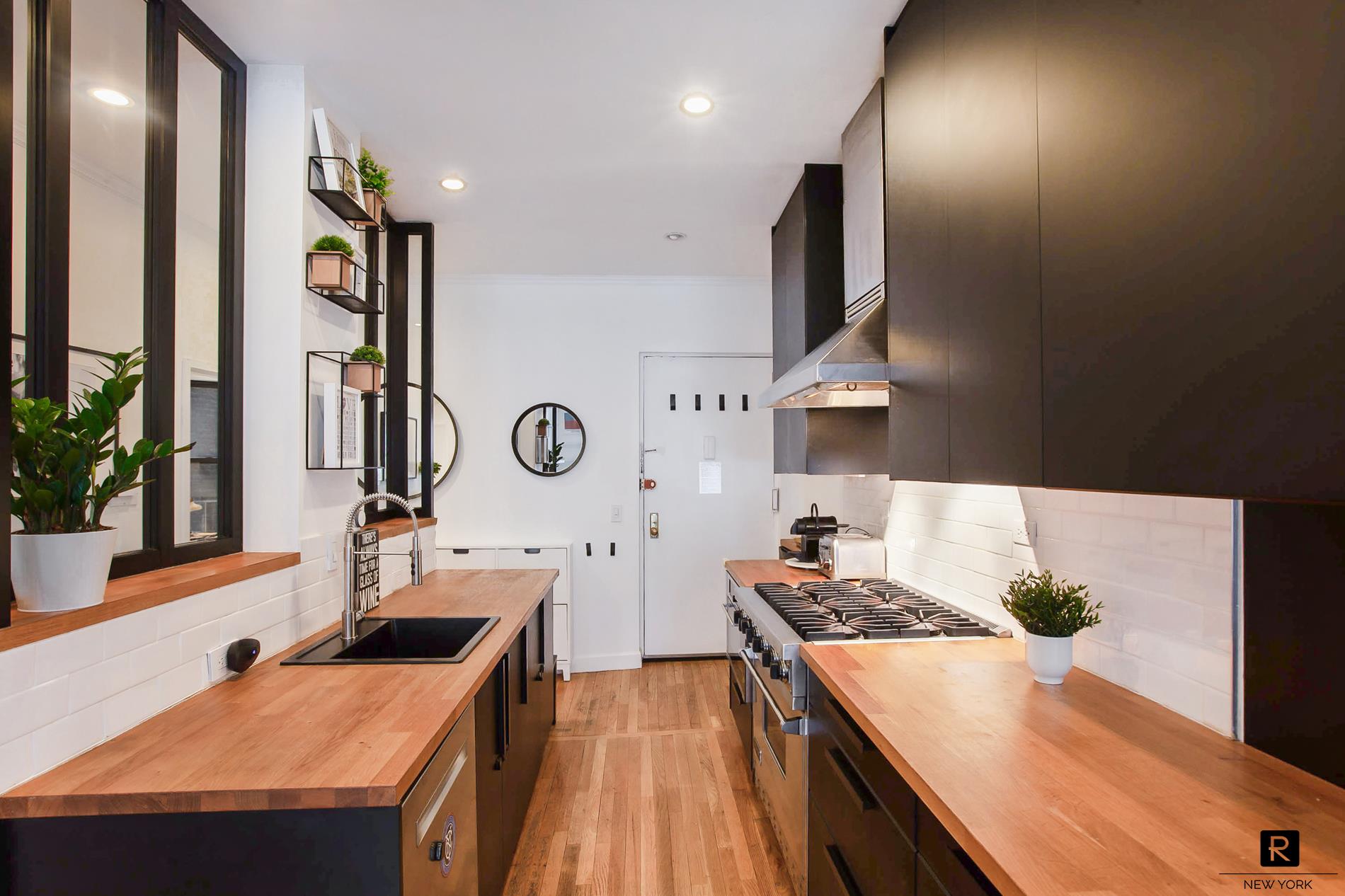 #9 photo, New York City, Manhattan Valley , NY 10025