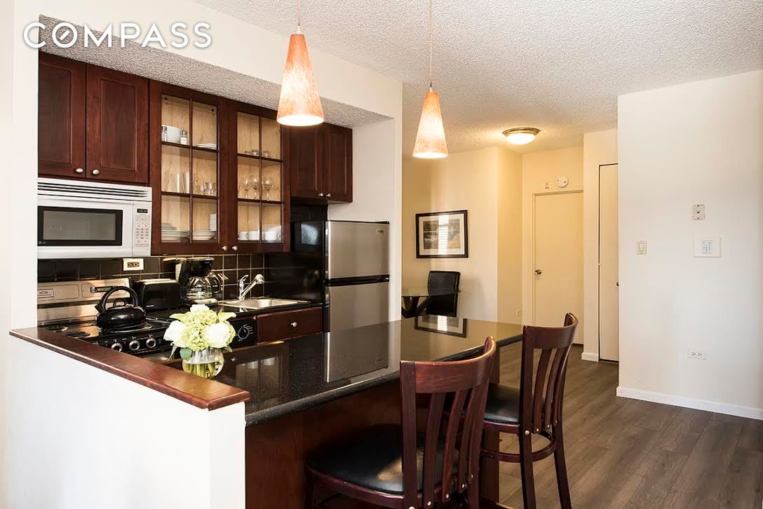 #3 photo, New York City, Midtown , NY 10019