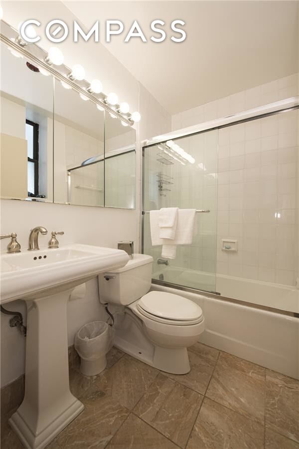 #7 photo, New York City, Midtown , NY 10019