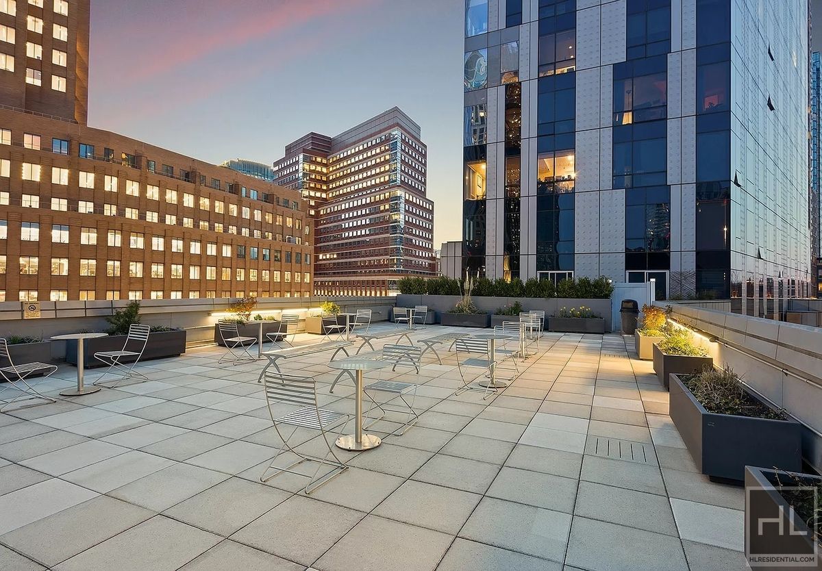 #16 photo, 150 Myrtle Avenue, Downtown Brooklyn , NY 11201