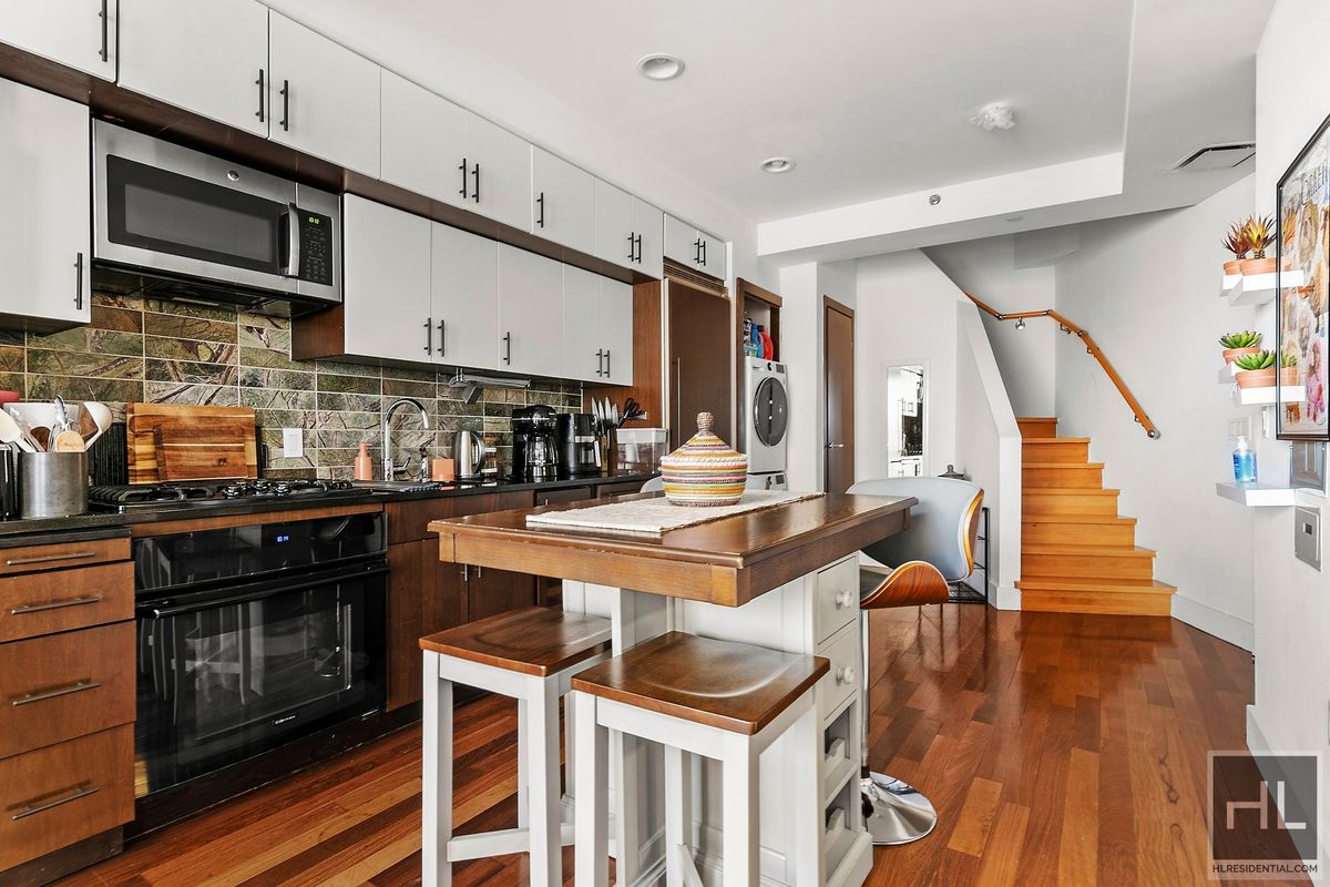 #4 photo, 150 Myrtle Avenue, Downtown Brooklyn , NY 11201