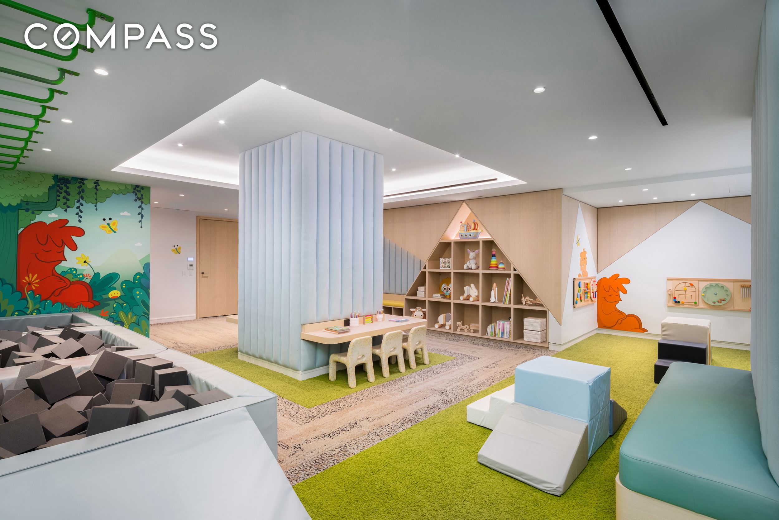 #21 photo, 250 W 96th Street, Upper West Side , NY 10025