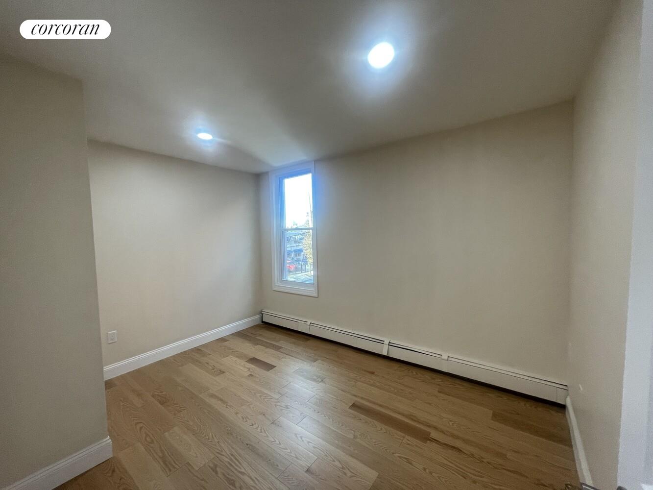 #7 photo, 1222 SIMPSON Street, East Morrisania , NY 10459