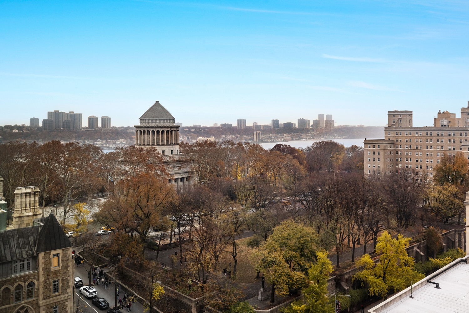 #8 photo, 100 CLAREMONT Avenue, Morningside Heights , NY 10027