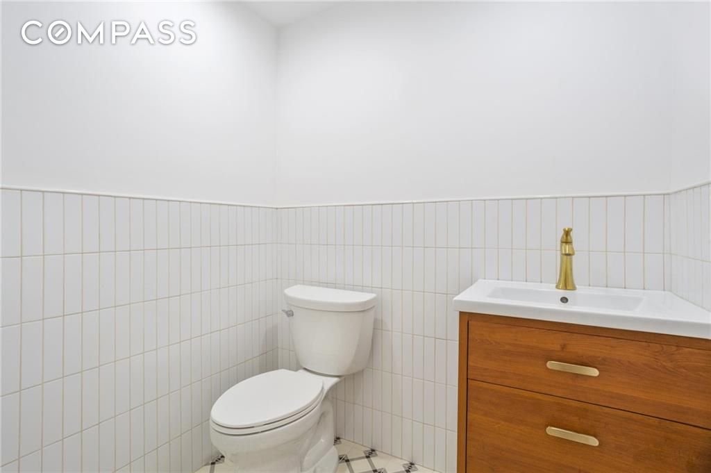 #11 photo, Brooklyn, Bedford-Stuyvesant , NY 11233