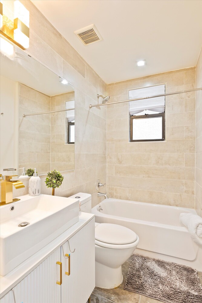 #17 photo, 3014 BRIGHTON 1ST Street, Brighton Beach , NY 11235