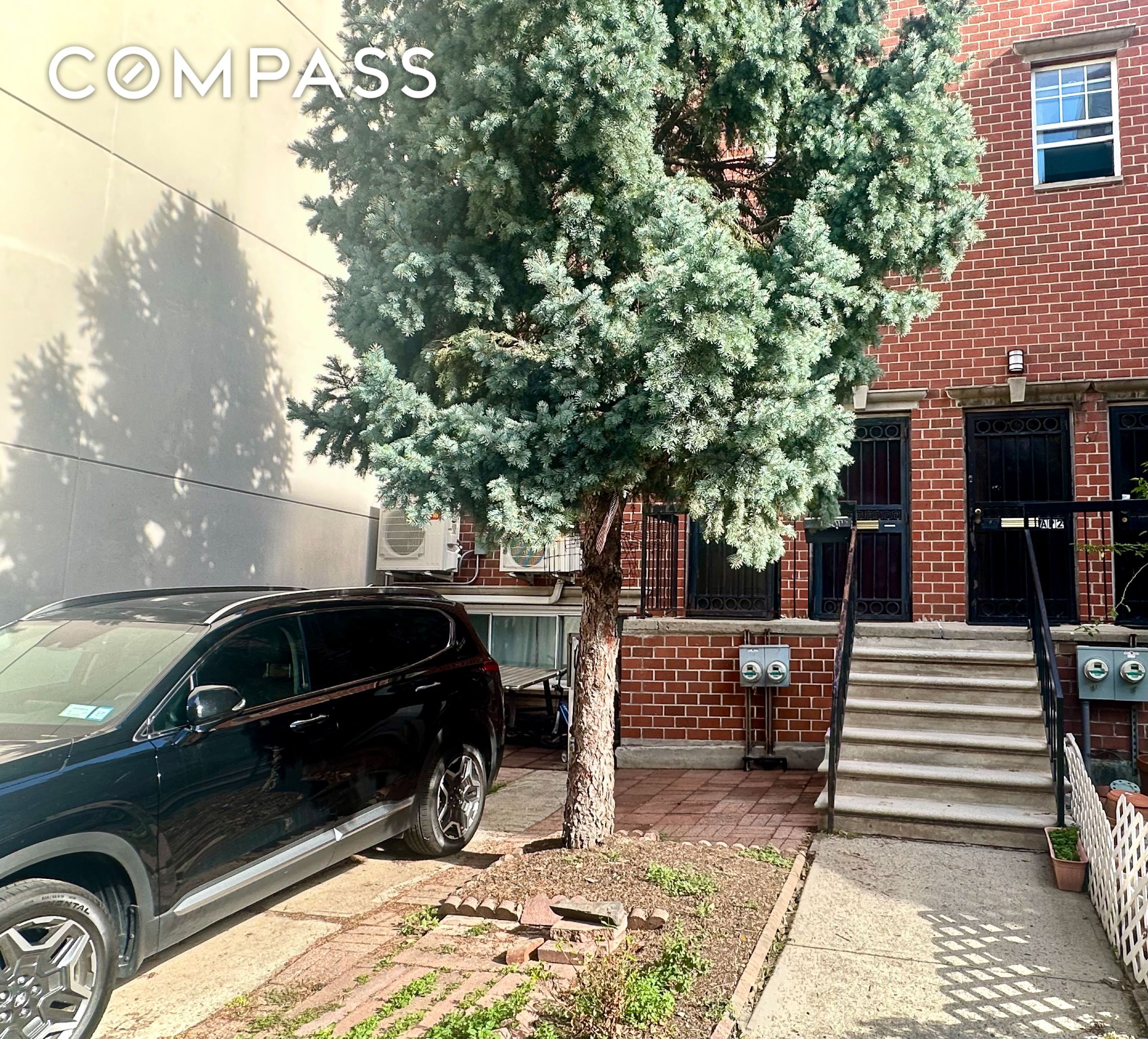 #12 photo, Brooklyn, Williamsburg , NY 11249