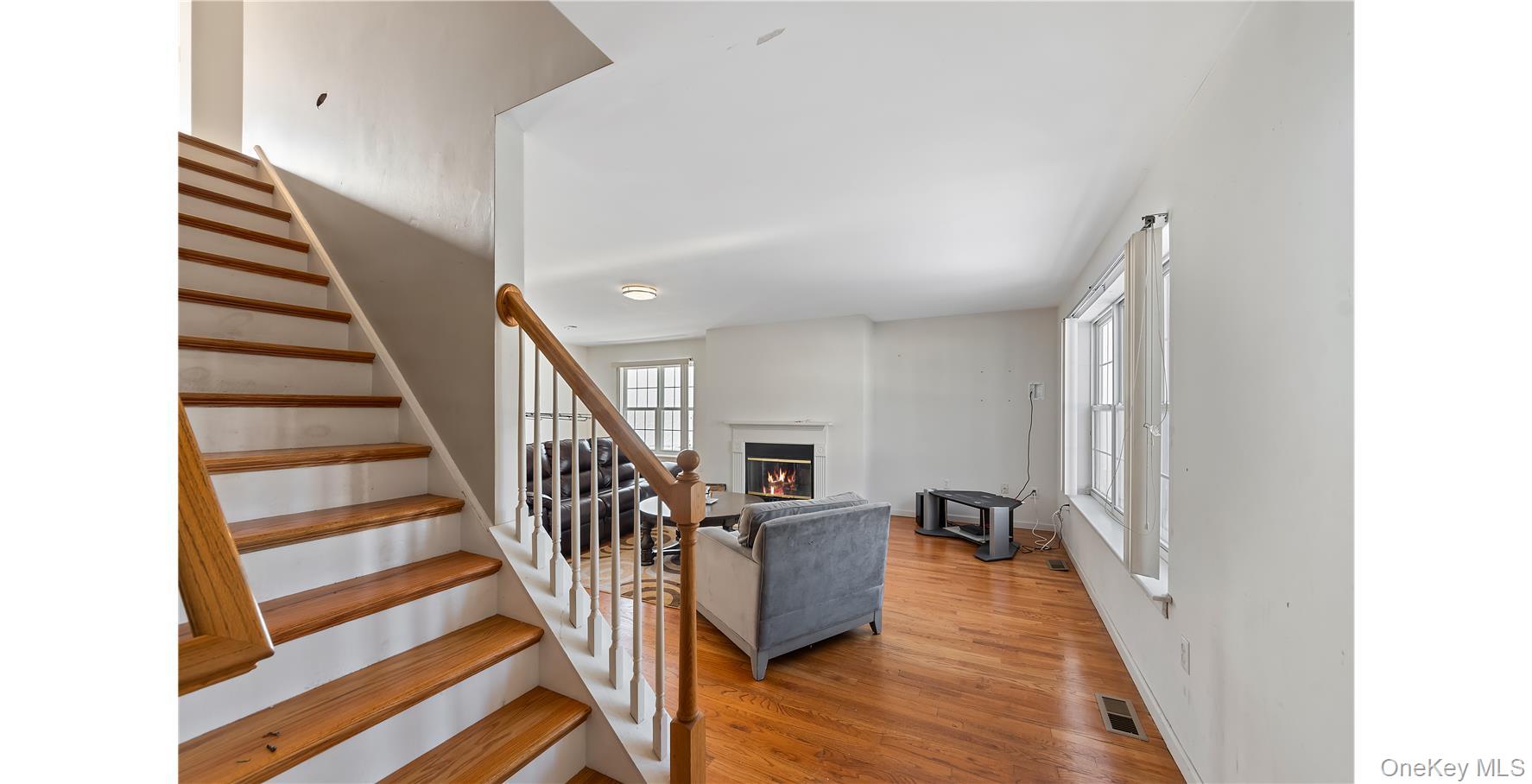 #7 photo, 21 Kings Way, Pawling , NY 12564