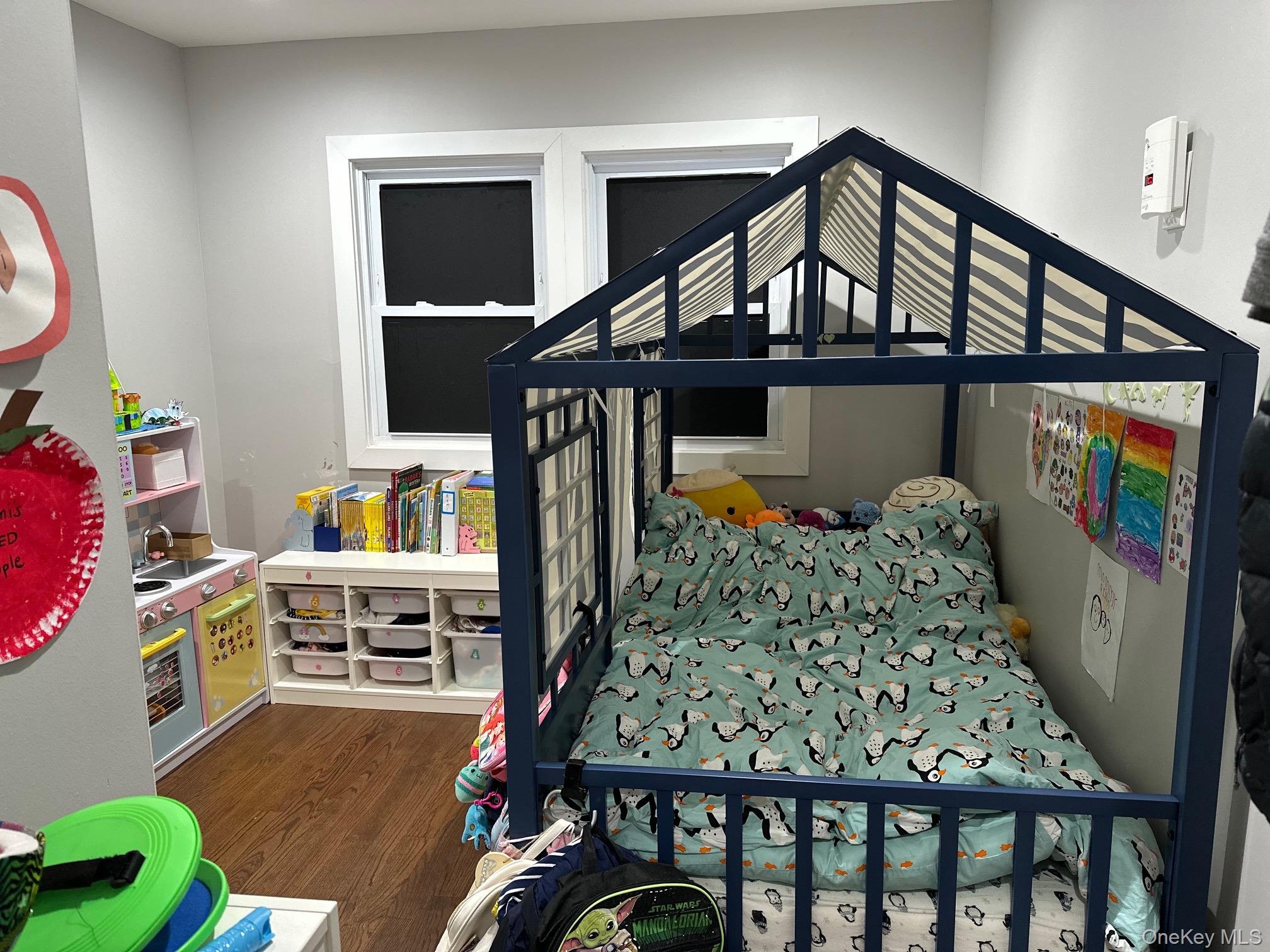 #4 photo, 71 Lannon Place, Port Washington , NY 11050