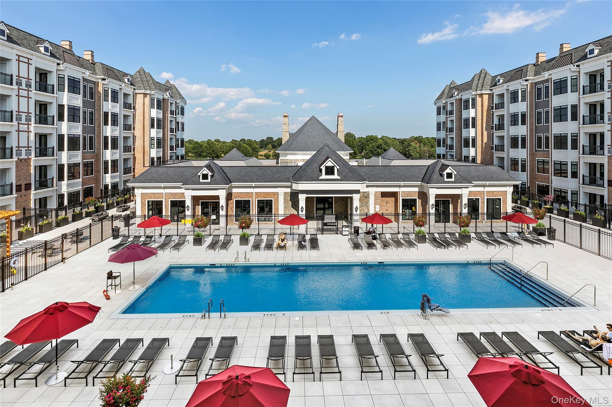 #11 photo, 695 Merrick Avenue, Westbury , NY 11590