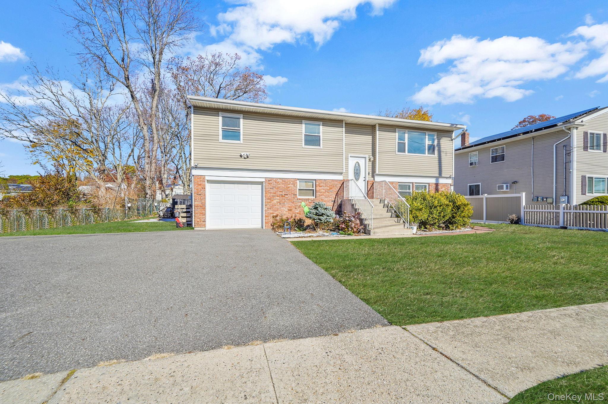 #4 photo, 445 45th Street, Copiague , NY 11726