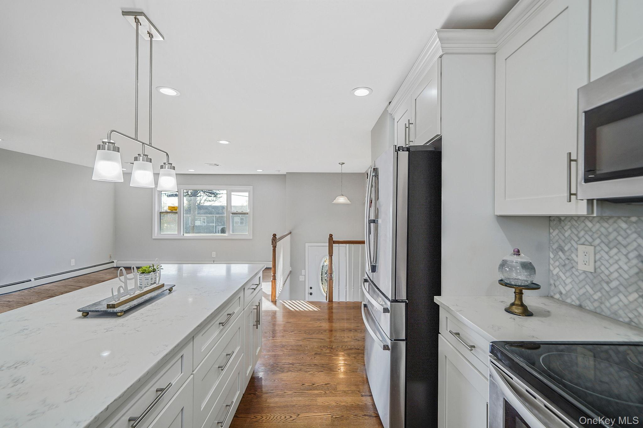 #9 photo, 445 45th Street, Copiague , NY 11726