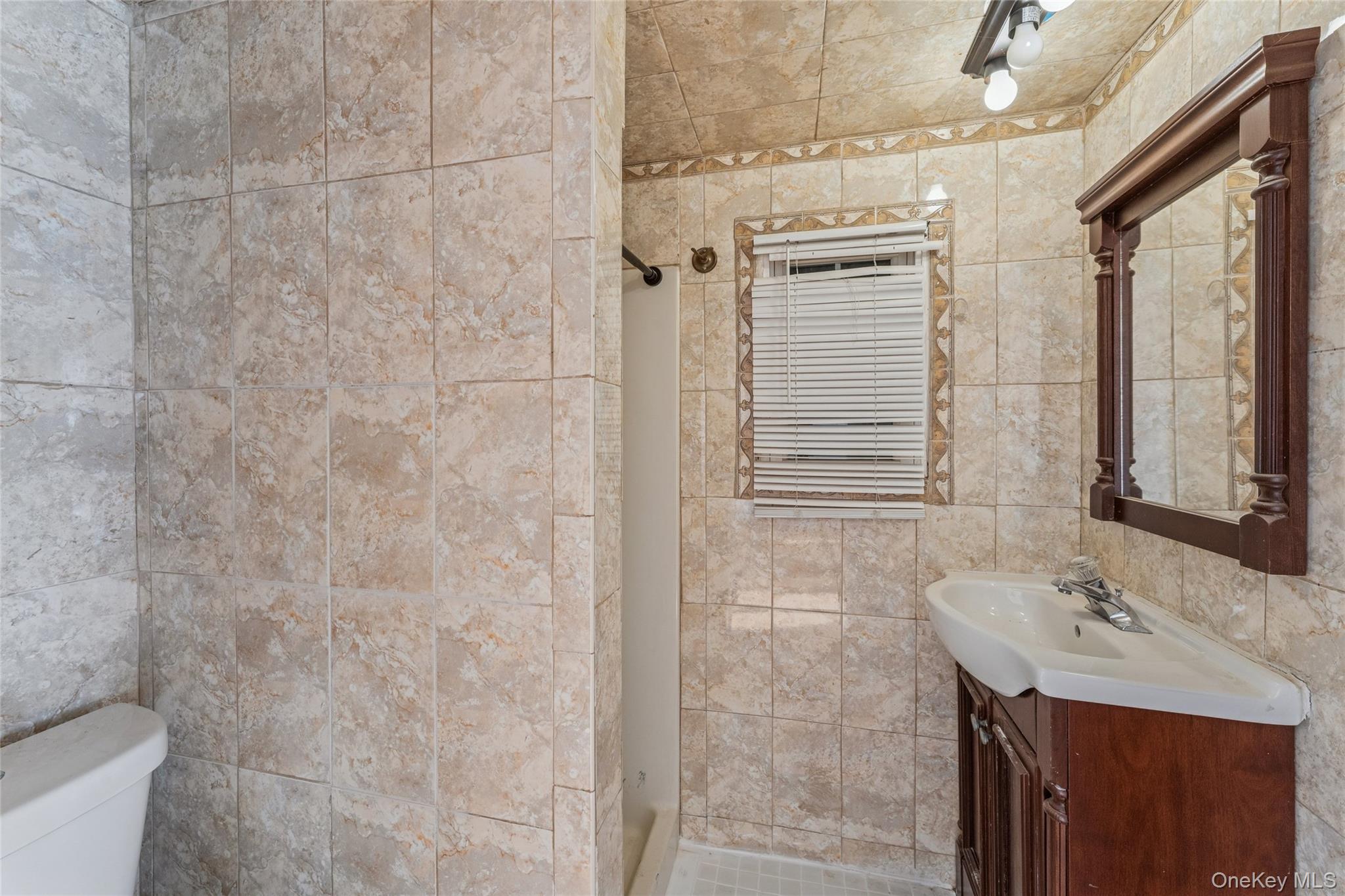 #10 photo, 6 Last Lane, Hampton Bays , NY 11946