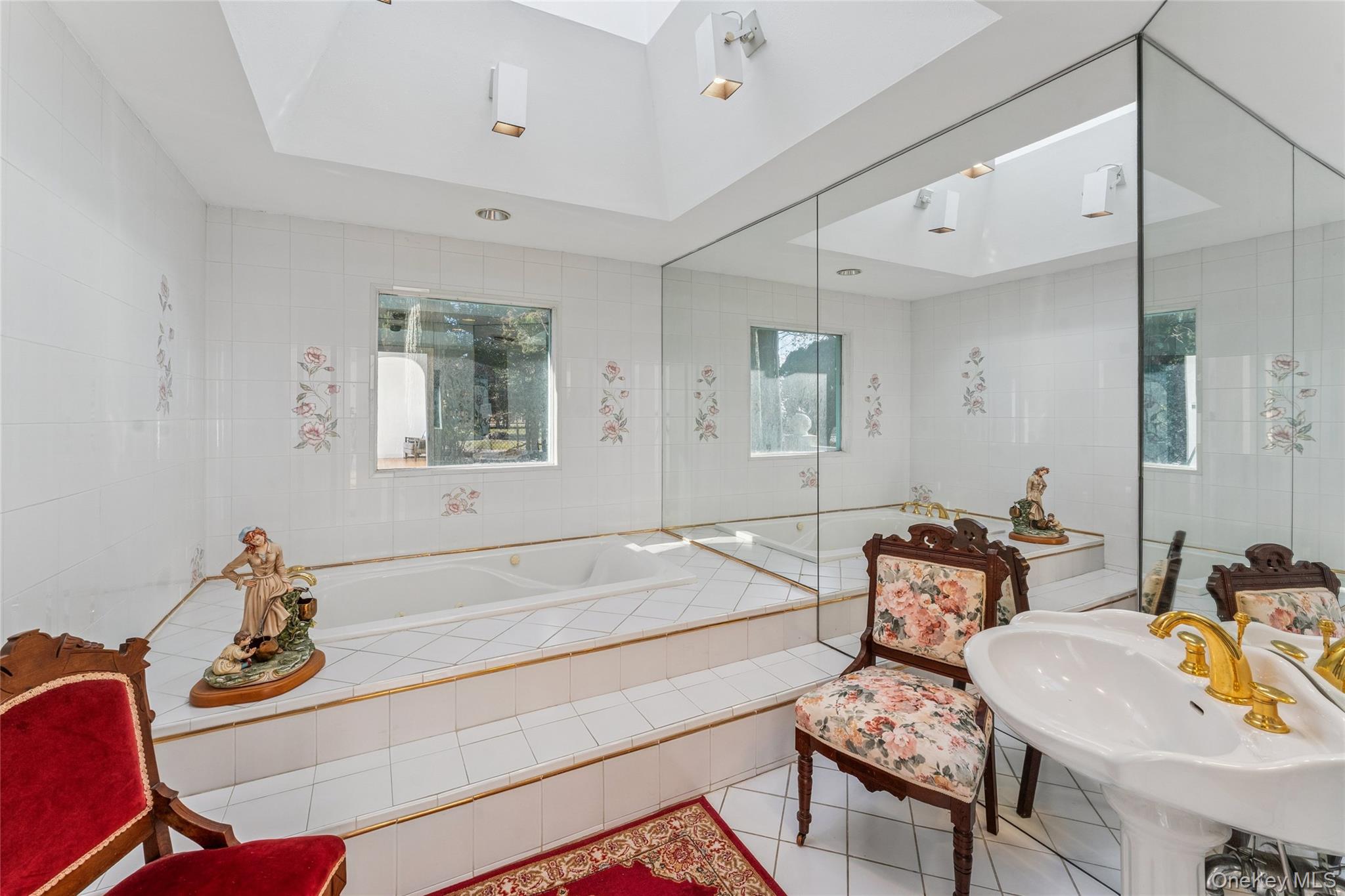 #12 photo, 6 Last Lane, Hampton Bays , NY 11946