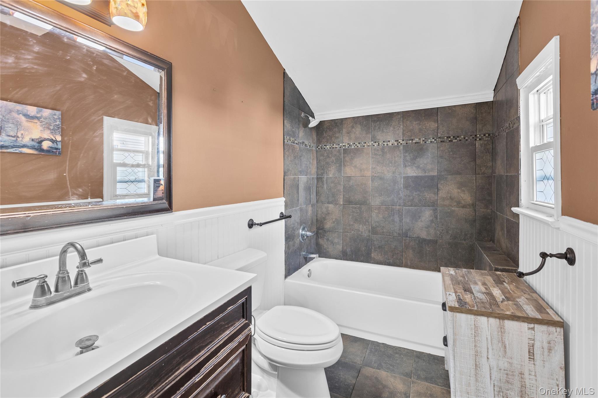 #9 photo, 81 Fairground Avenue, Huntington Station , NY 11746