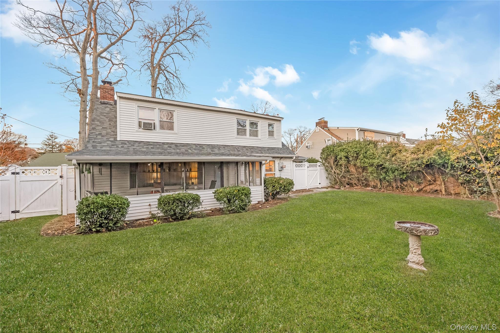 #2 photo, 4 Florida Avenue, Copiague , NY 11726