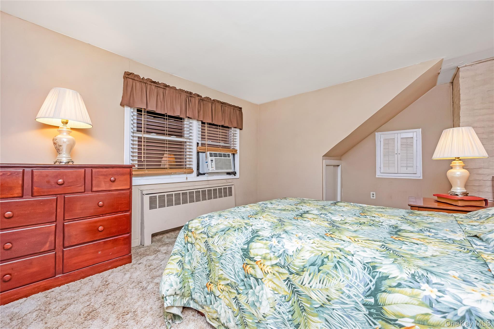 #20 photo, 4 Florida Avenue, Copiague , NY 11726