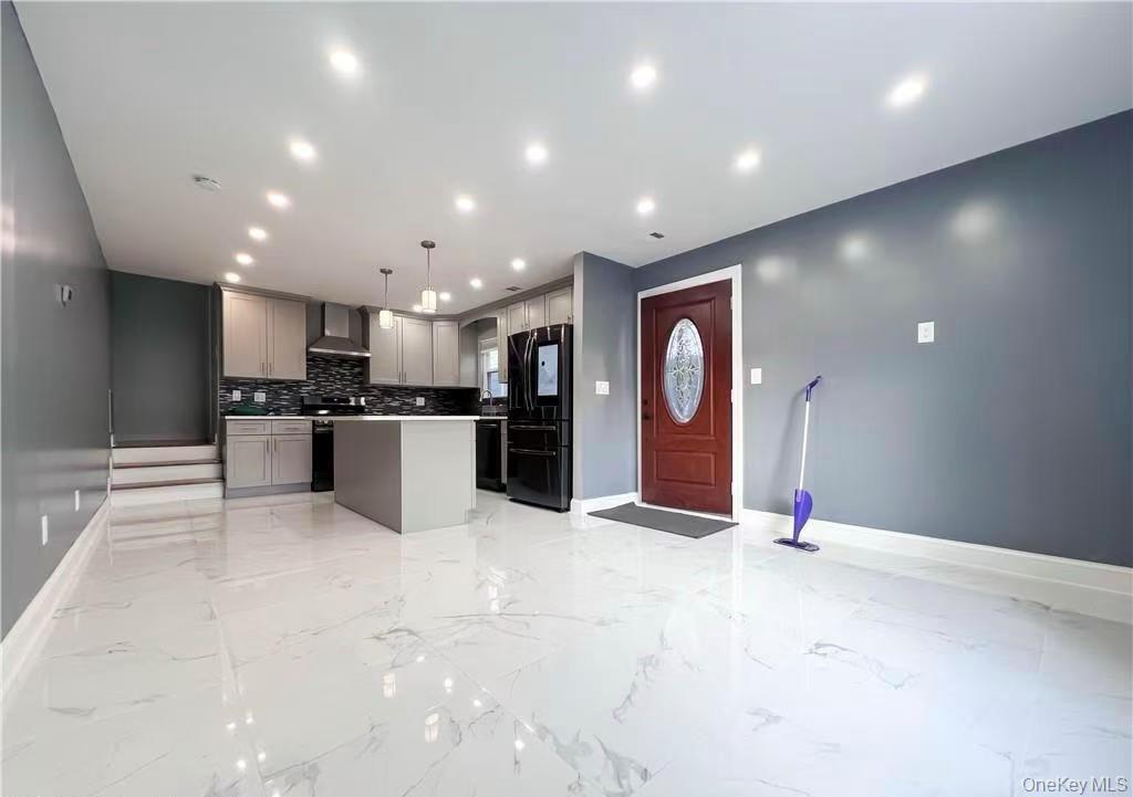 #2 photo, 88 Radford Street, Staten Island , NY 10314