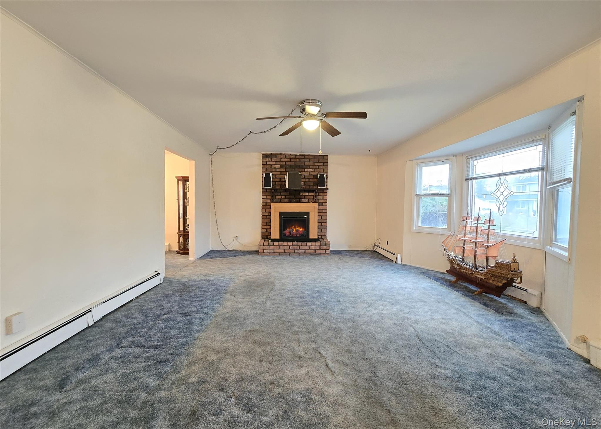 #8 photo, 1 Jamar Lane, Ronkonkoma , NY 11779