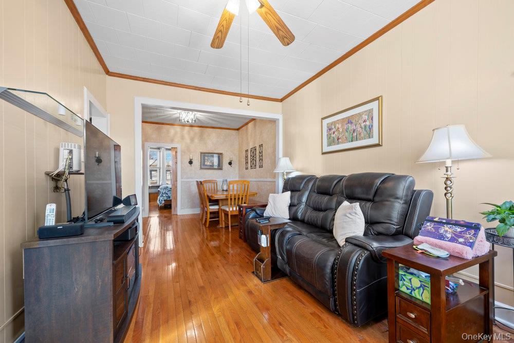 #18 photo, 77-20 79th Street, كوينز Glendale , NY 11385