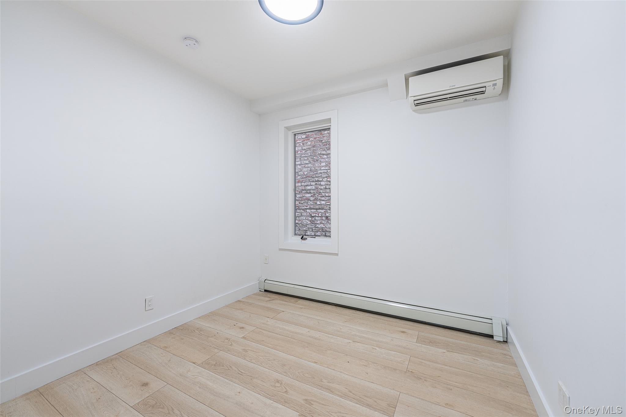 #10 photo, 1822 Astoria Park, Astoria , NY 11102