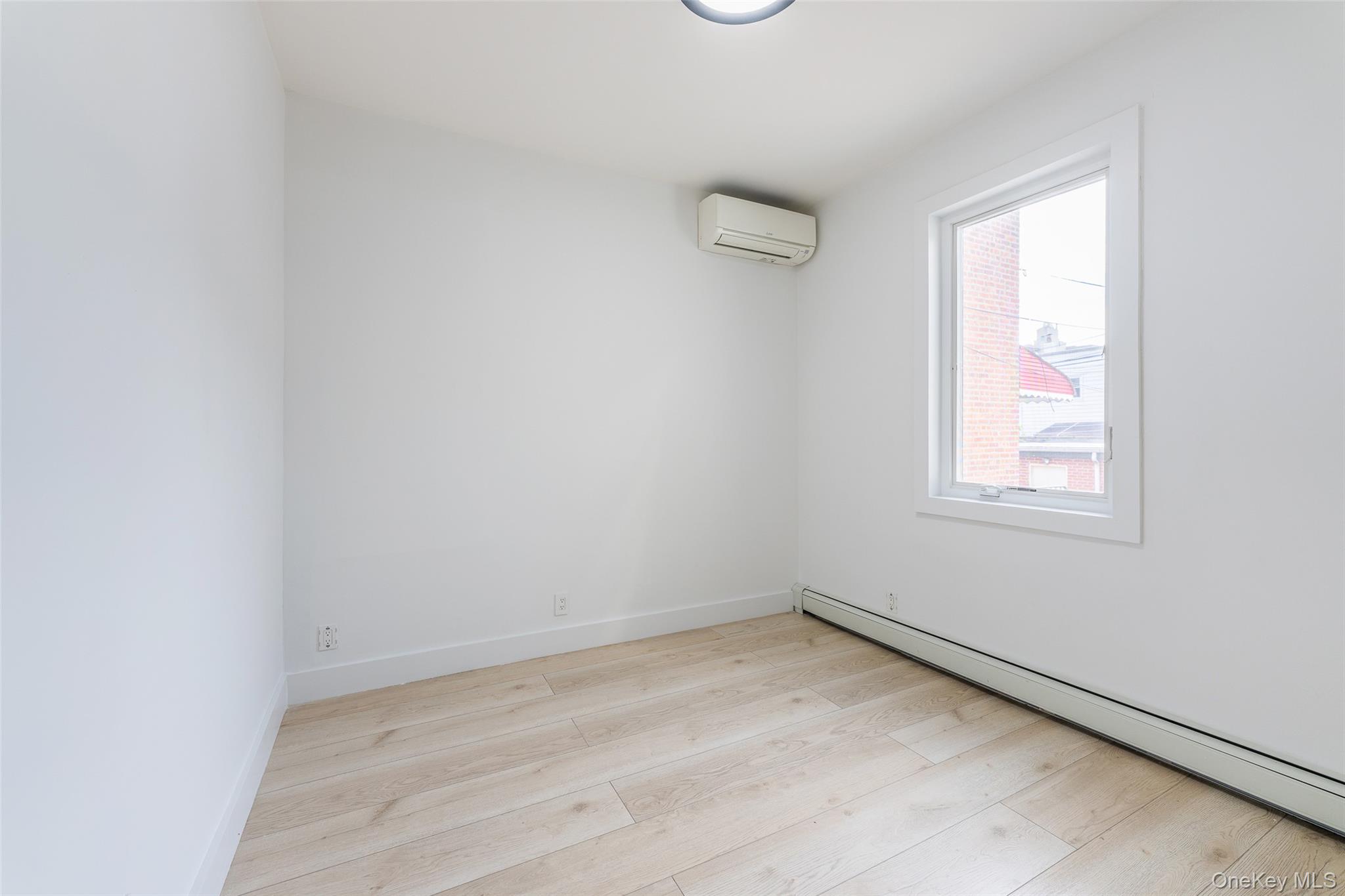 #12 photo, 1822 Astoria Park, Astoria , NY 11102