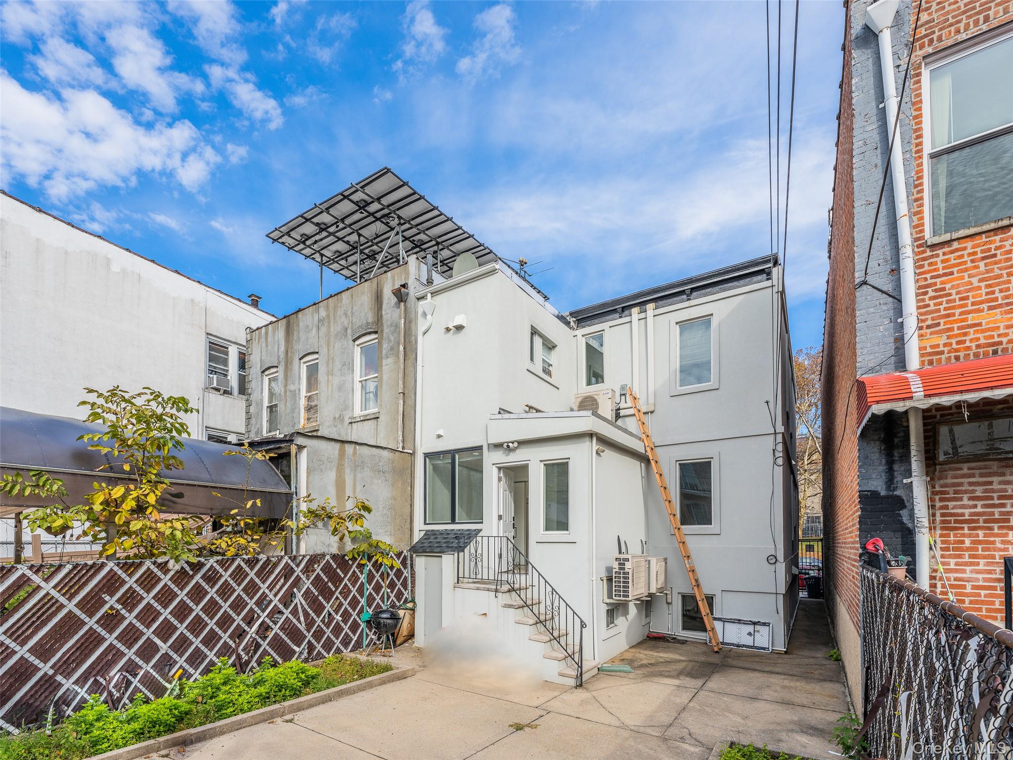 #16 photo, 1822 Astoria Park, Astoria , NY 11102