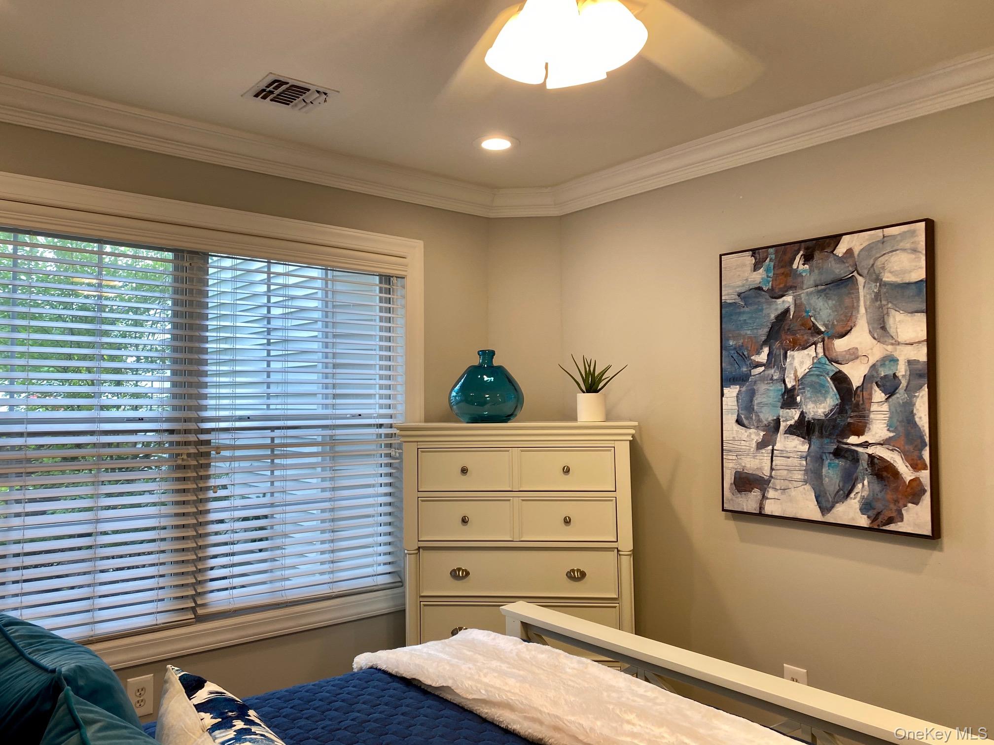 #8 photo, 166 Horizon View Drive, Farmingville , NY 11738