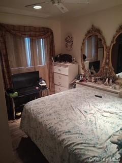 #4 photo, 1322 Barry Drive, Valley Stream , NY 11580