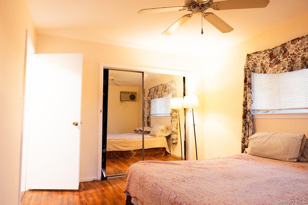 #8 photo, 1322 Barry Drive, Valley Stream , NY 11580