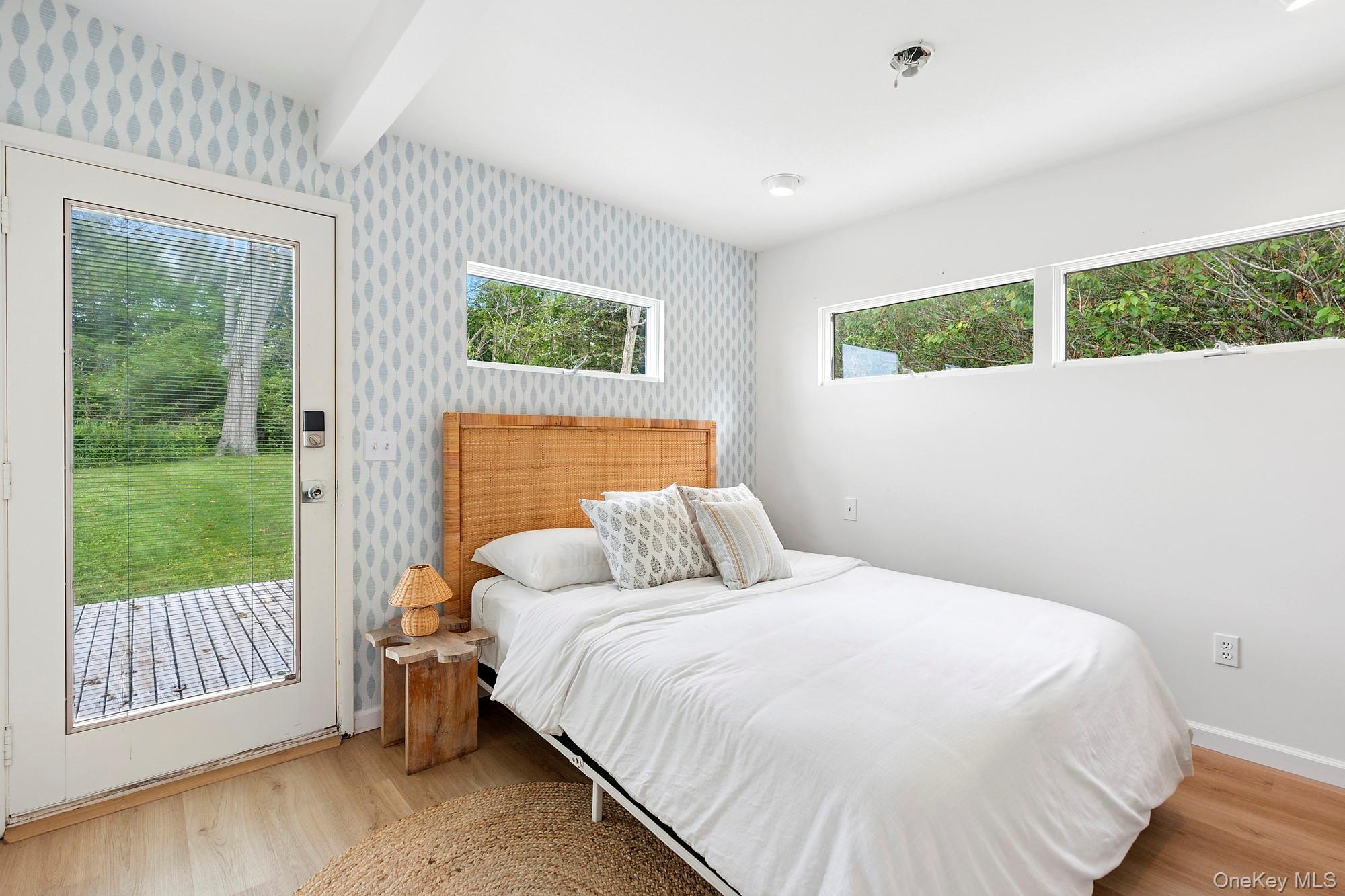 #13 photo, 31059 County Road 48, Peconic , NY 11958