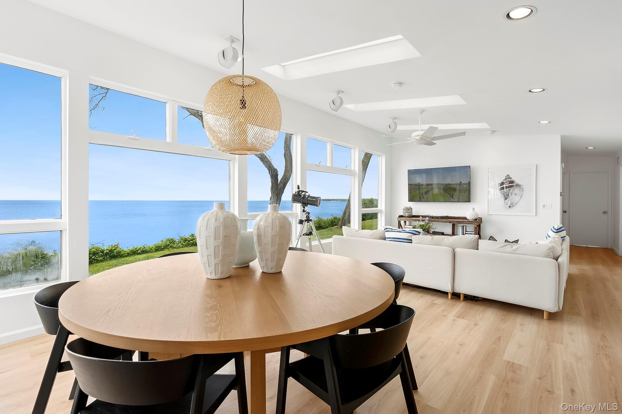 #8 photo, 31059 County Road 48, Peconic , NY 11958